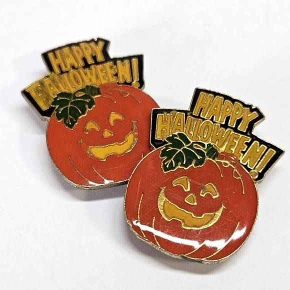 VINTAGE Happy Halloween Jack-o-Lantern Pumpkin Button Cover Set of Two - Picture 1 of 4